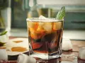 Orzeźwiający drink z lodem i miętą. Czy to rum, czy gin ile procent?